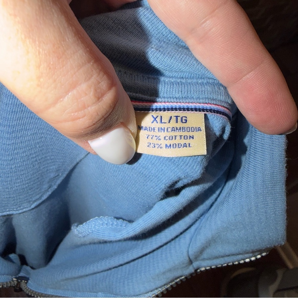 Men’s Tommy Bahama Shadow Cove Quarter-Zip Pullover – Size XL - Picture 5 of 6